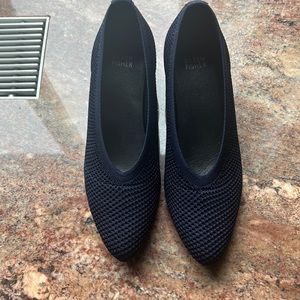 Eileen fisher Gabby knit heels